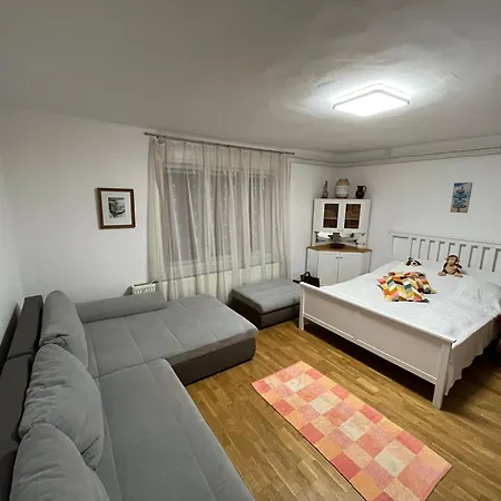 Bb Fonyódi út Apartamento *